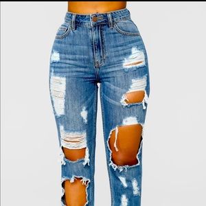 Janelle Boyfriend jeans- Fashion nova